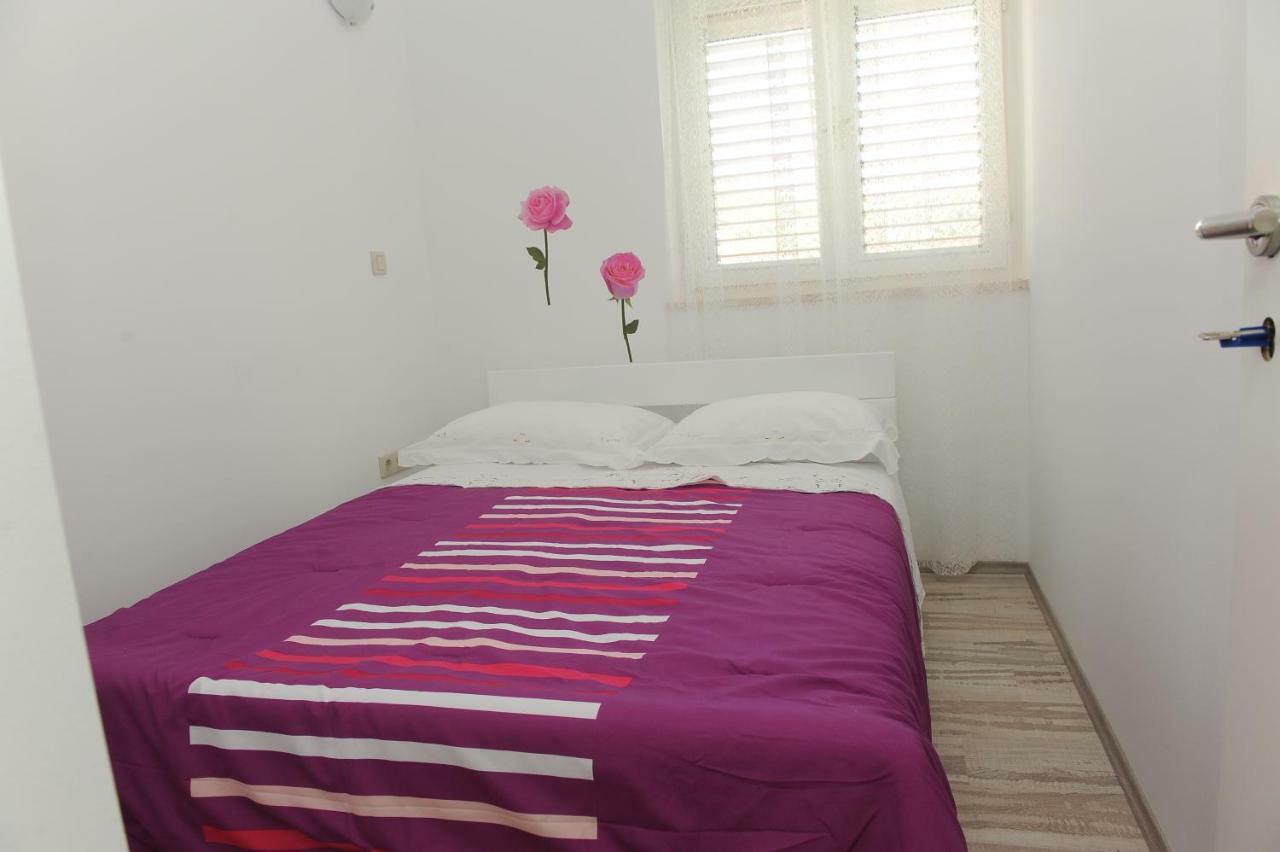 Apartments Neda Ploce  Extérieur photo